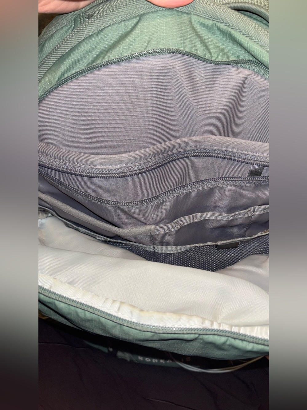 The North Face Duck Green Borealis 28L Backpack - Picture 6 of 7